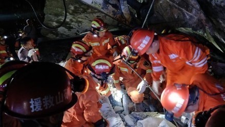 液體硅膠廠家心系地震災(zāi)區(qū)，祈禱平安